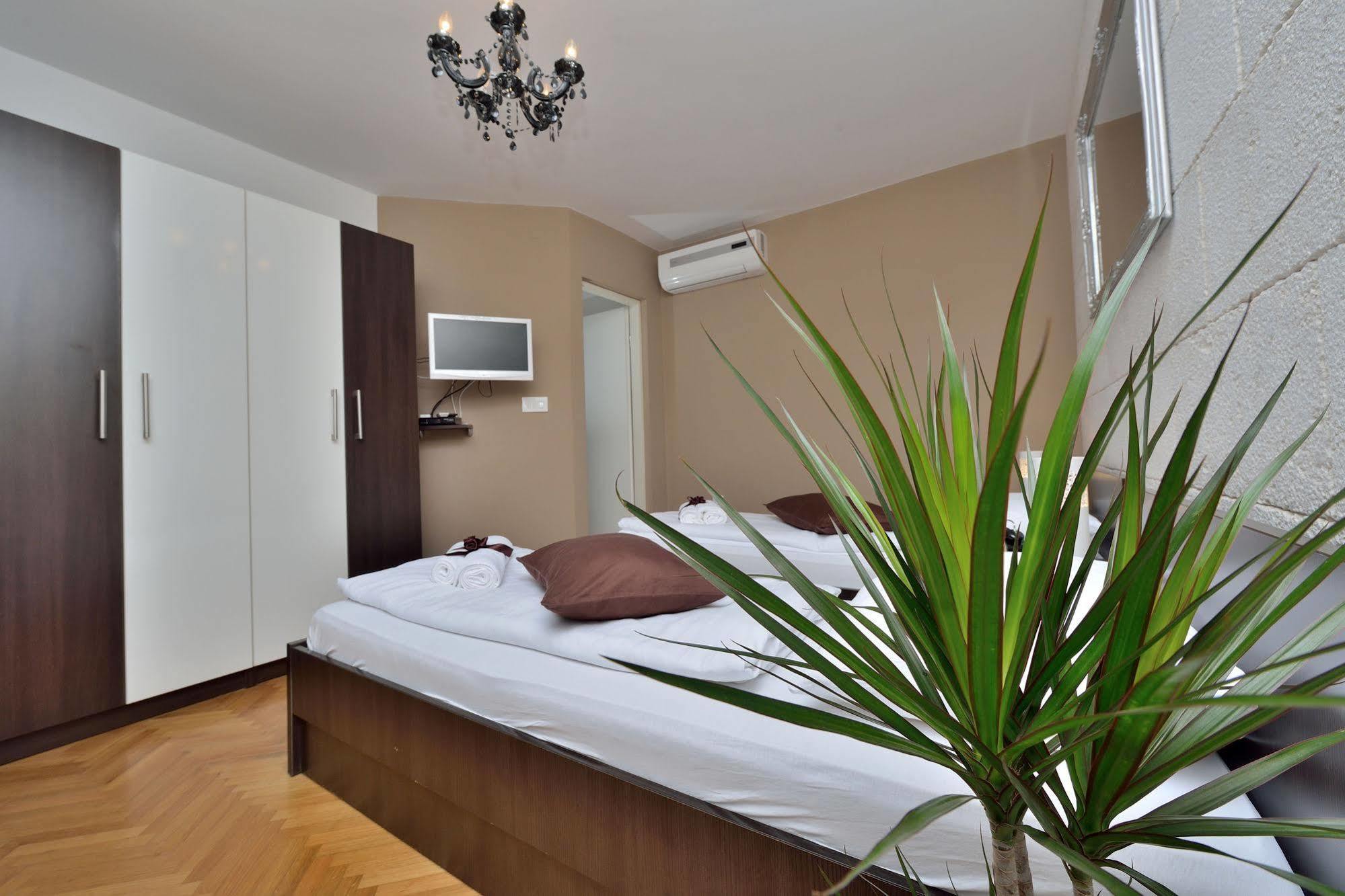 Apartments Donat Zadar Exterior photo