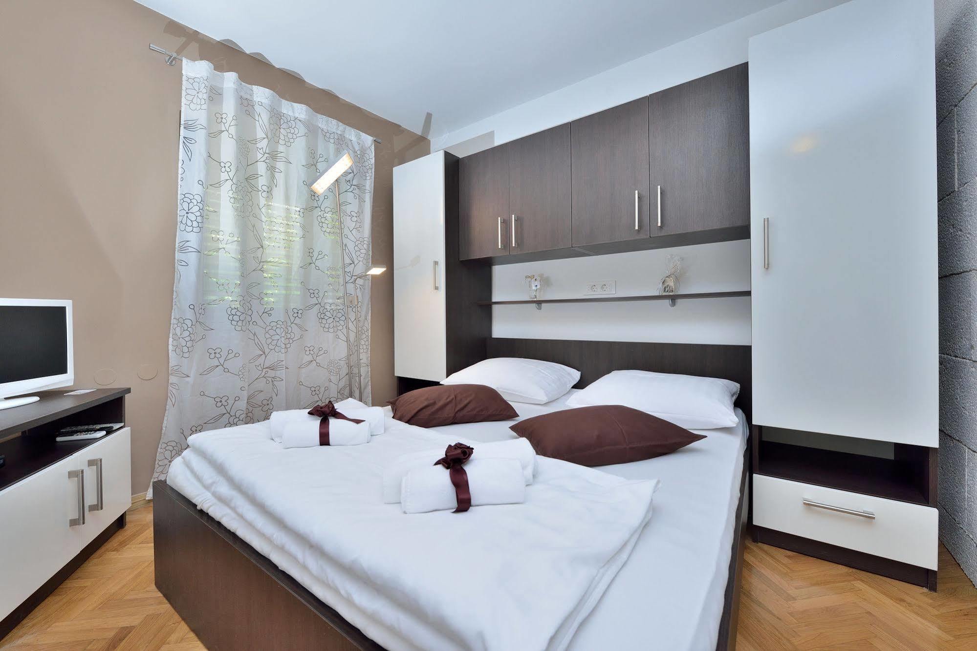 Apartments Donat Zadar Exterior photo